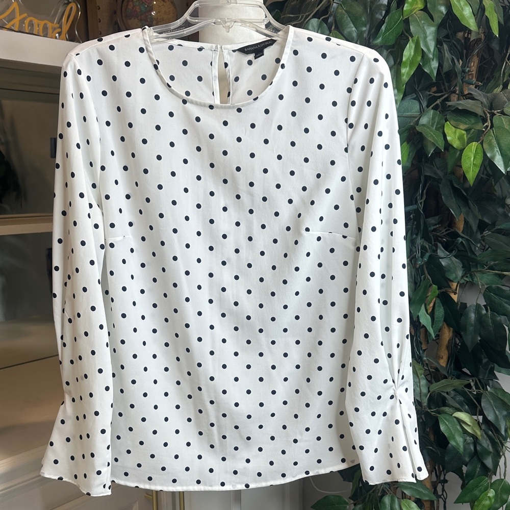 EUC Banana Republic White Blouse with Black Polka Dots, M